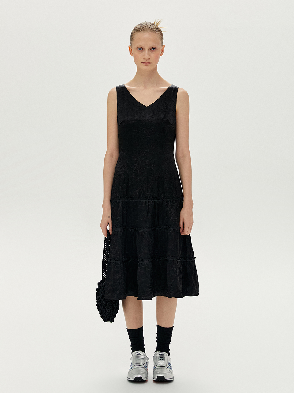 [시즌오프]Kate Satin Wrinkle Dress in Black