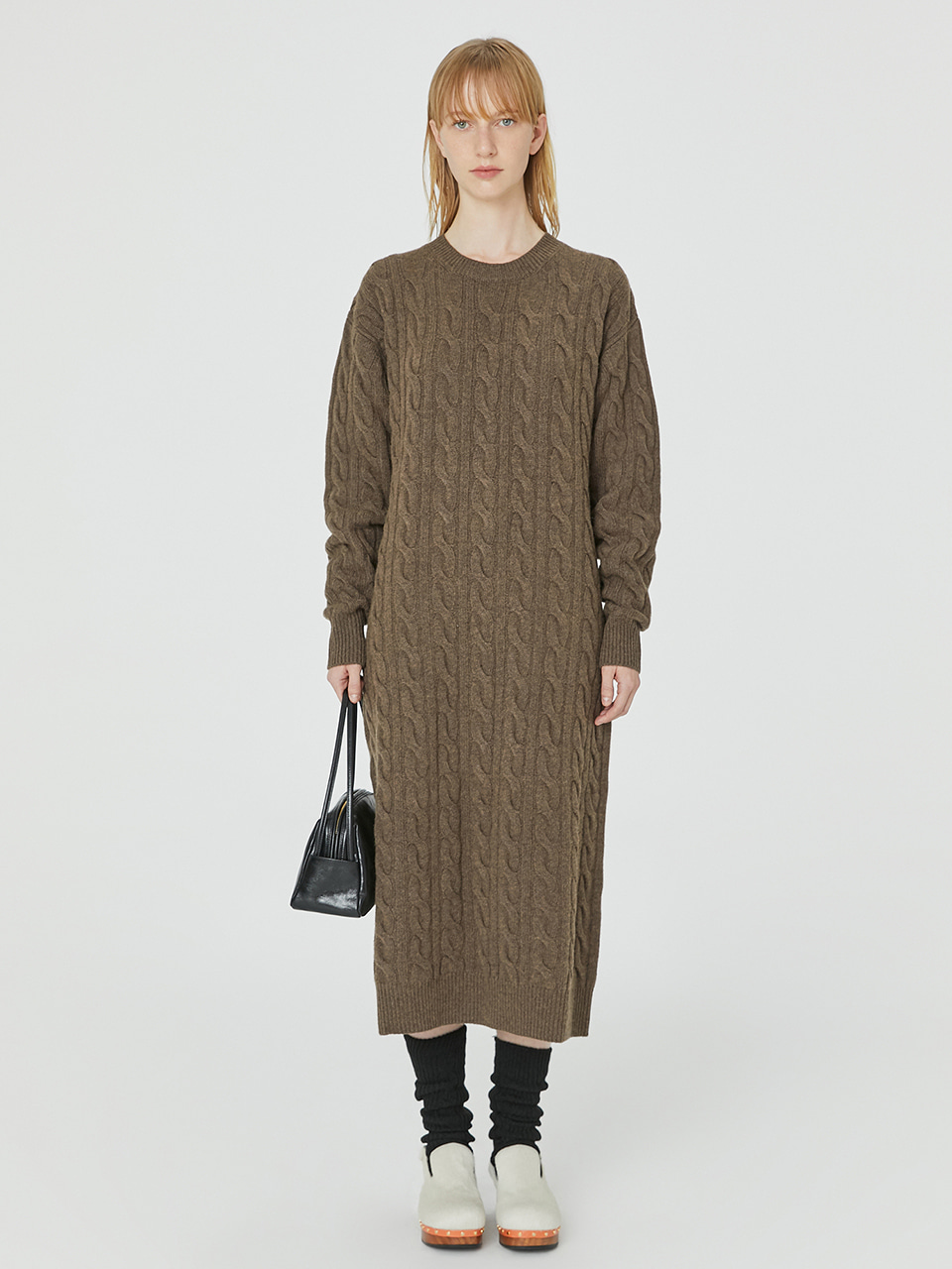 [교환반품불가]Cable Knit Maxi Dress in Brown Mel